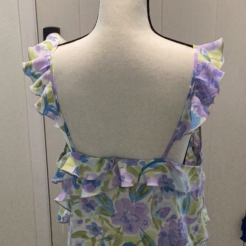 Floral Ruffle Dress - Picture 4 of 5
